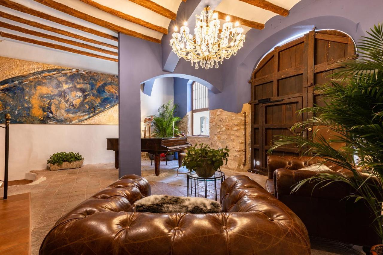 El Palauet Del Priorat 호텔 코르누데야 외부 사진